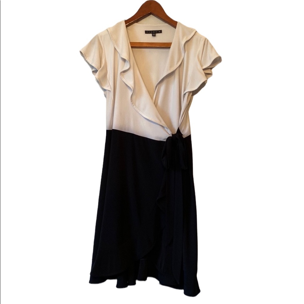 Tiana B Black and White Short Sleeve Crossover Dress